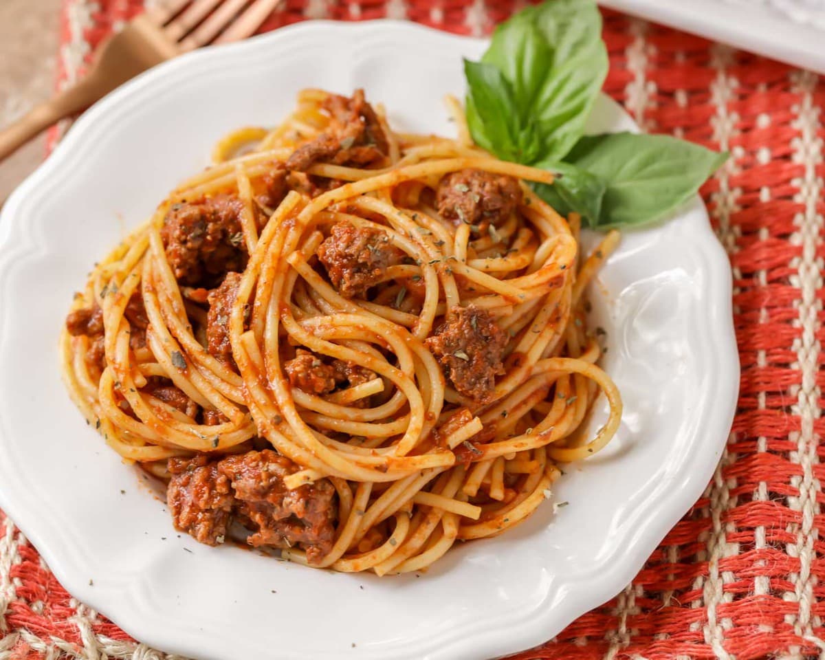 简单的意大利面食谱——孩子们的bob综合手机客户晚餐主意。