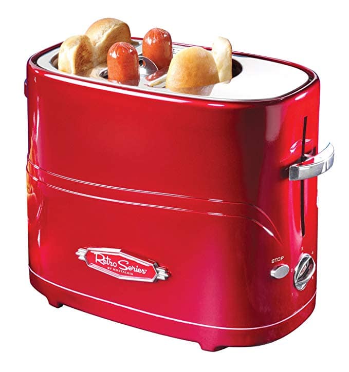 亚马逊的复古红色热狗和面包机。